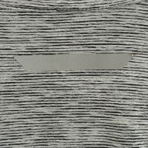 Champion Duo Dry Mens Size Small Black Gray Striped 1/4 Zip Shirt - Picture 7 of 7